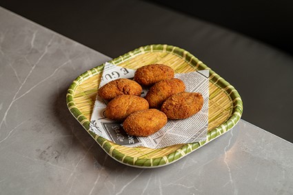 Croquetas de wagyu Yakimanzi